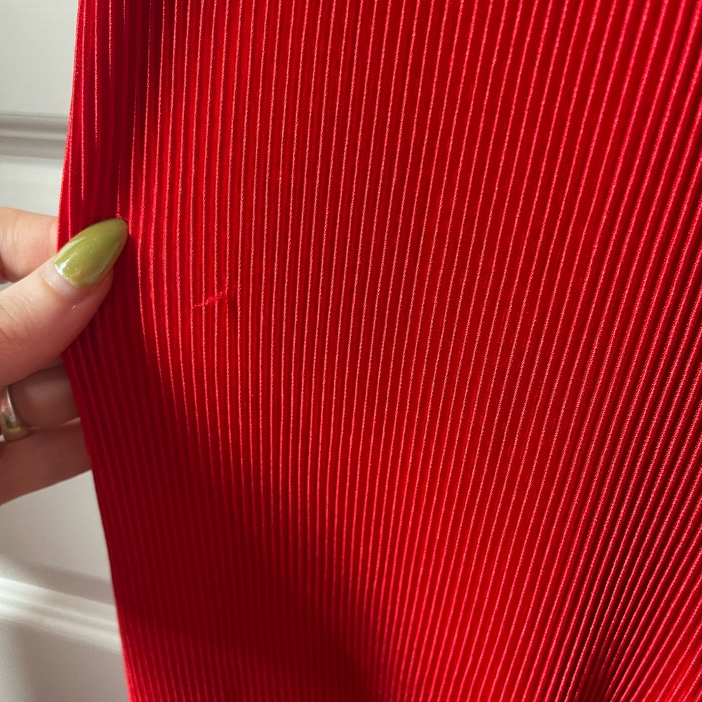 Elegant Red Halter Jumpsuit - Picture 9 of 9